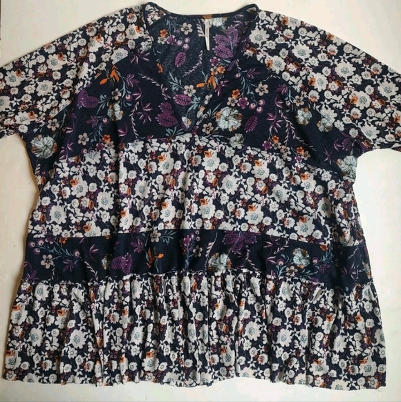 Free People Isabelle Floral Tunic Top Oversized White Blue Purple Blouse S - Picture 6 of 16